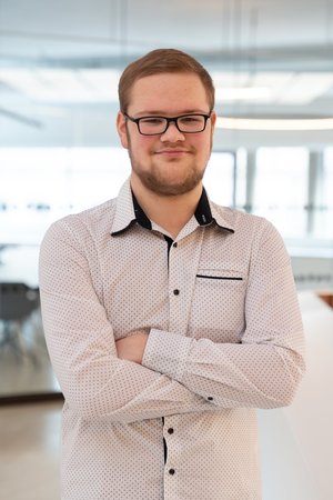 Portrait_ICT-Harald_Tauderer__13_von_29_