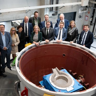 Im Beisein zahlreicher Ehrengäste wurde am Donnerstag, den 17. Oktober 2024 das neue Forschungszentrum für Wasserstoff und Kohlenstoff in Leoben-Leitendorf feierlich eröffnet. Foto: MUL/Tauderer 