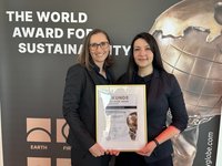 Alexandra Holzer und Aida Hartleb
