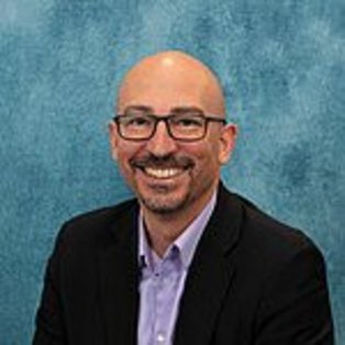 Portrait Daniel Kiener