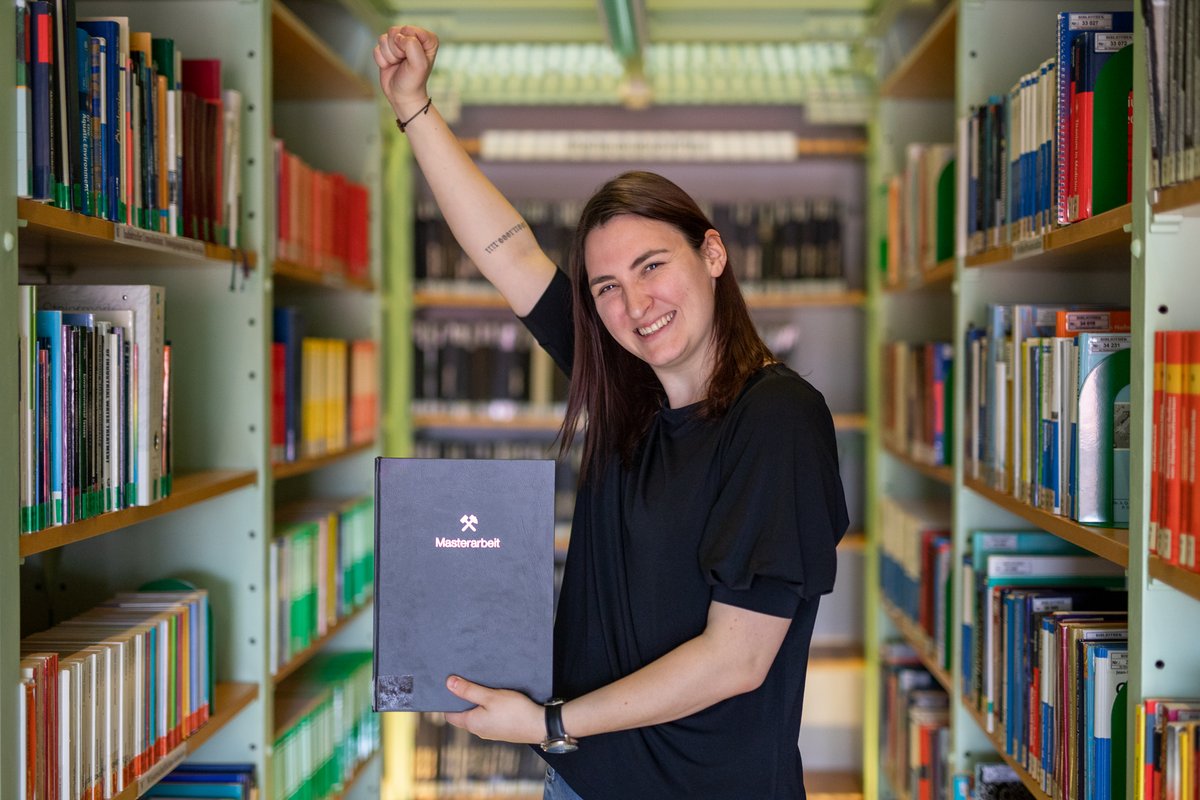 Bibliothek-021-k