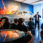 Die Teilnehmer*innen der CampDays 2025 an der Montanuniversität Leoben hören gespannt zu.