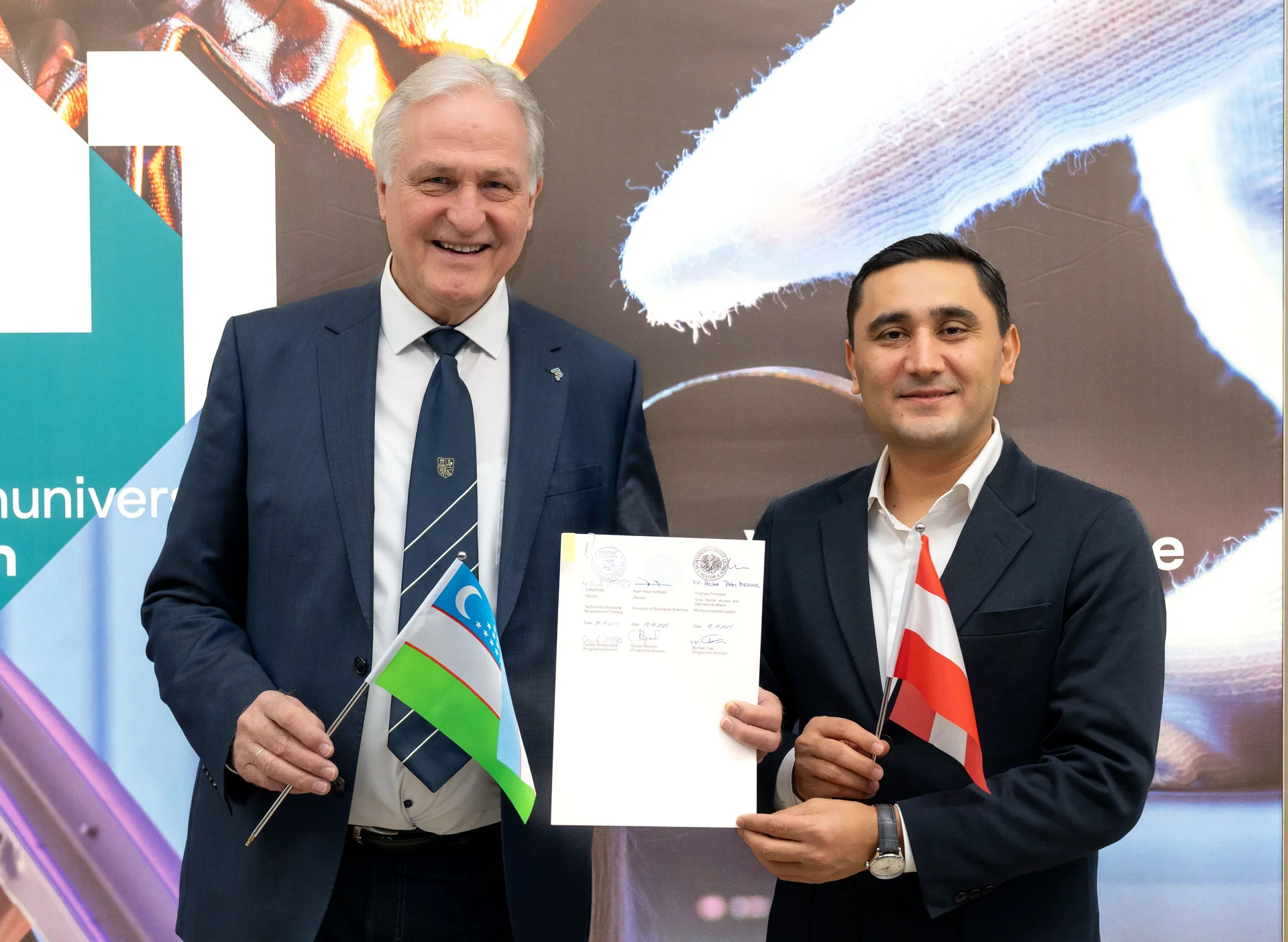 Rektor Peter Moser und Dr. Azam Kadirkhodjaev, Rektor der University of Geological Sciences (UGS). Foto: © MUL/Tauderer.