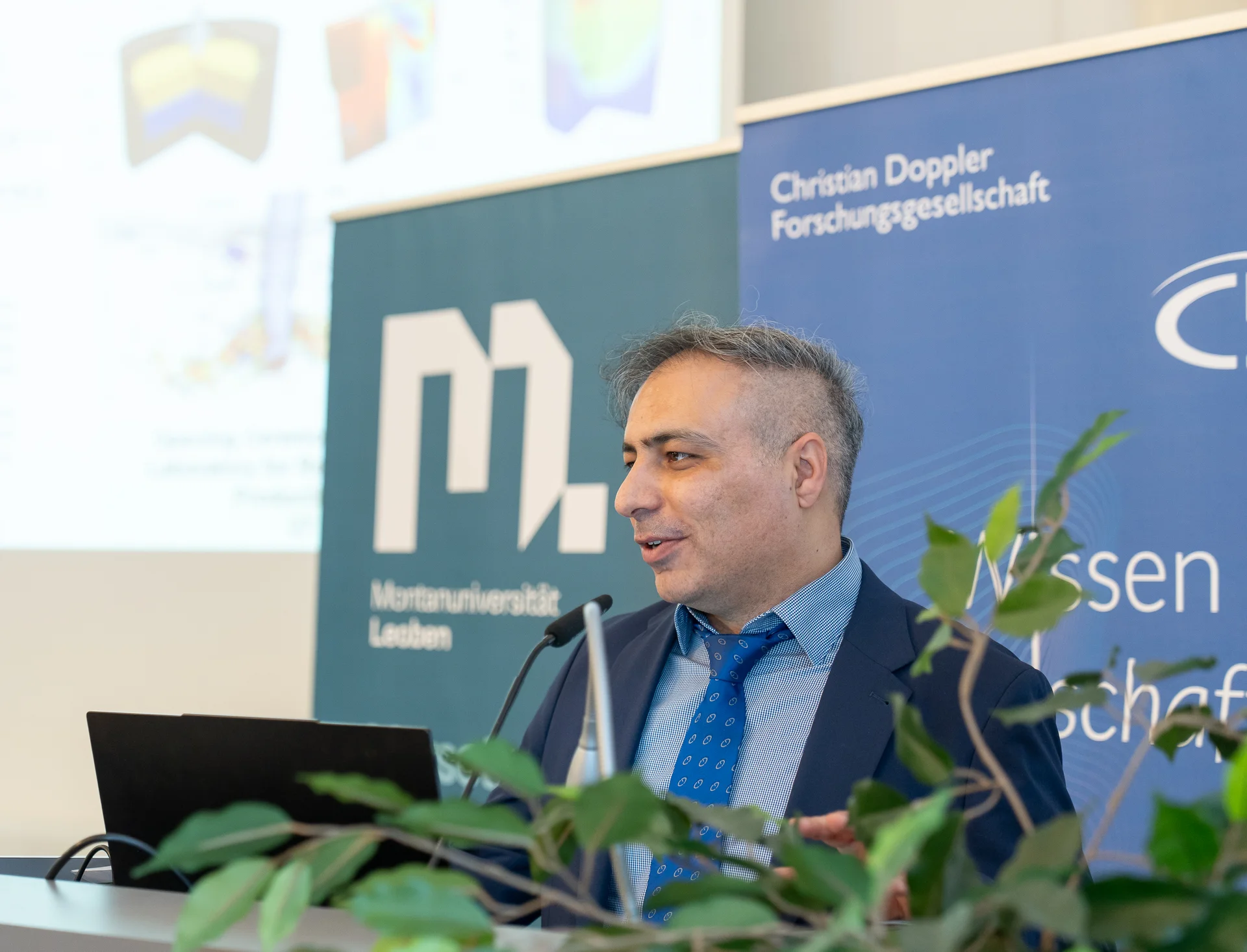 Der Leiter des neuen CD-Labors Priv.-Doz. Dr. Ebrahim Karimi Sibaki. Copyright: MUL/Harald Tauderer. Foto: © MUL/Tauderer.