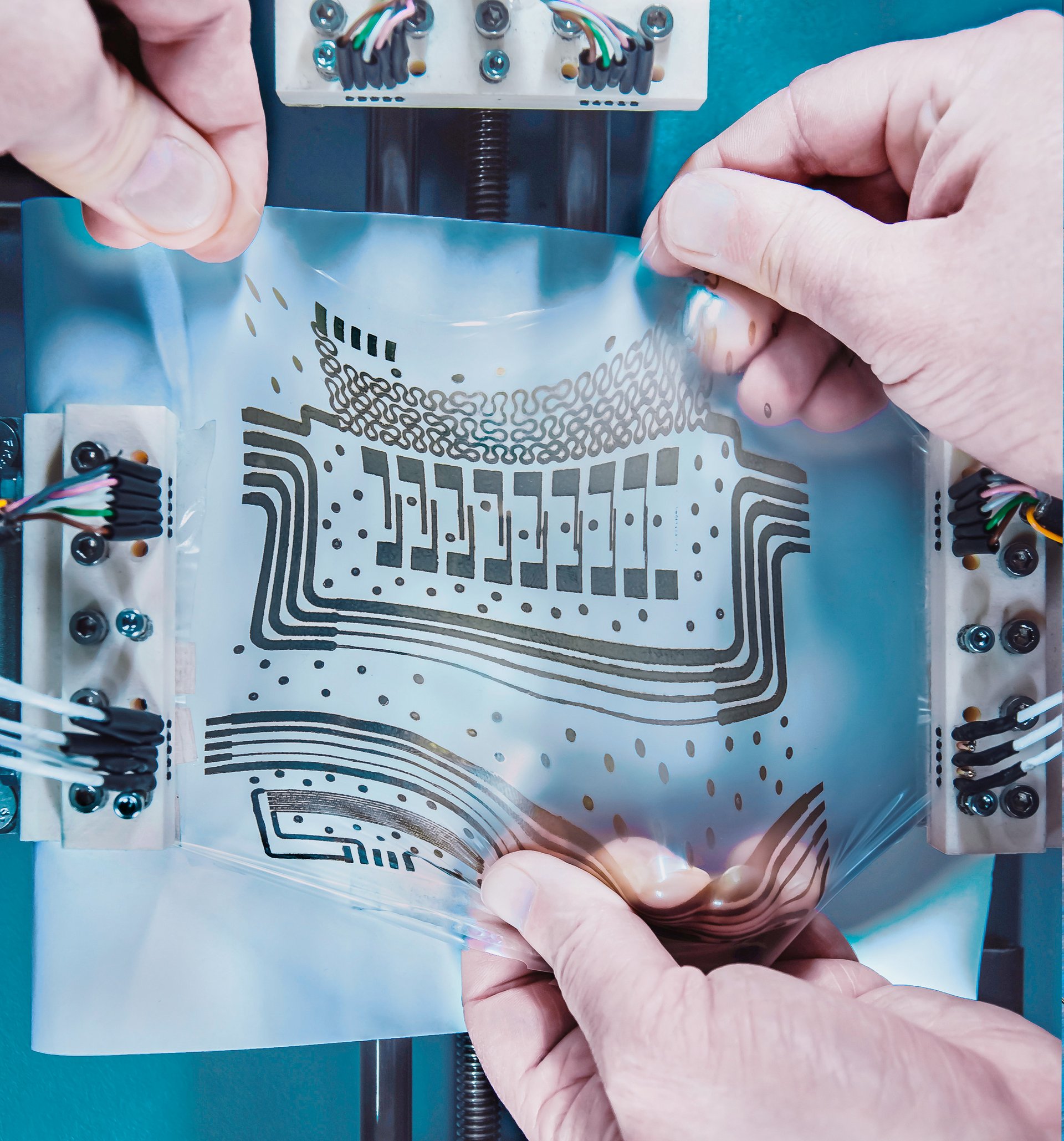Dehnbare Folien sollen in der Medizin und in der Textilbranche eingesetzt werden (Copyright: Kunststofftechnik Montanuniversität Leoben)