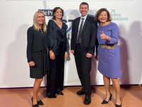 Gruppenbild mit Susanne Michelic, Barbara Romauer, Helmut Antrekowitsch und Christina Holweg.