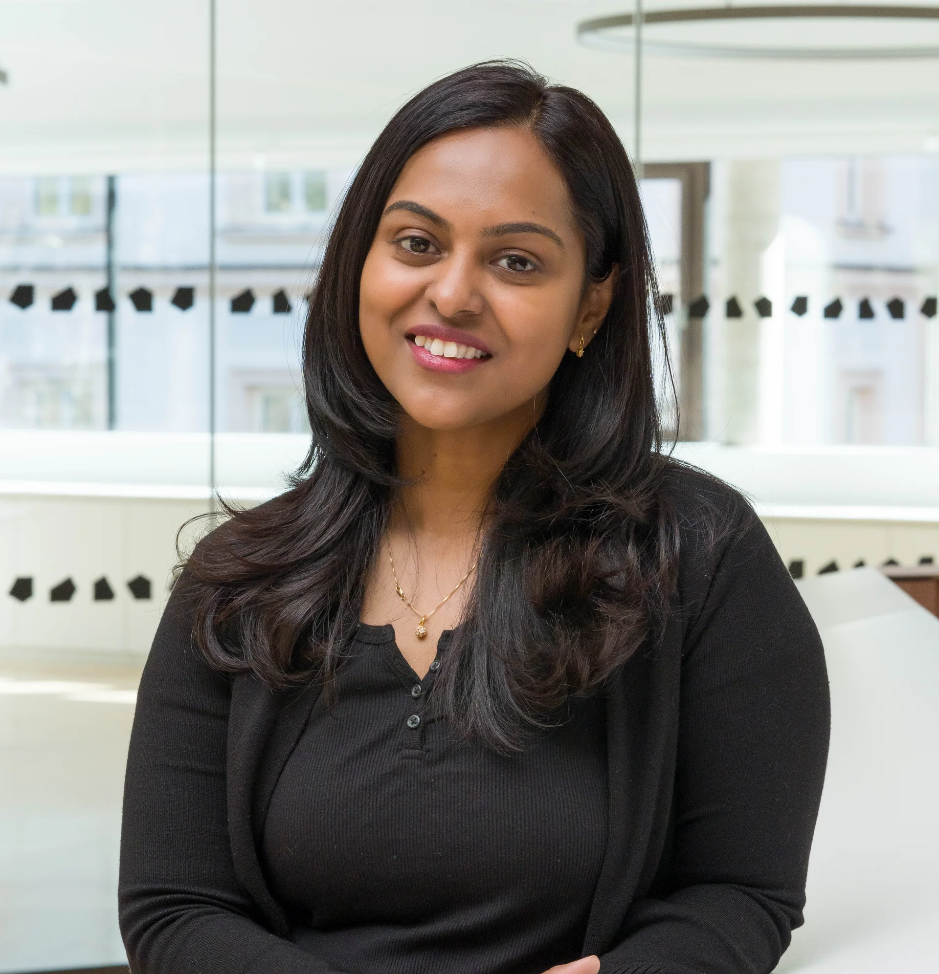 auf dem Bild ist Priyadharshini Perumal, neue Leiterin des Lehrstuhls für Gesteinshüttenkunde an der Montanuniversität Leoben zu sehen