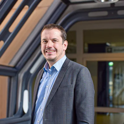 Der neue Professor für Verarbeitung von Verbundwerkstoffen und Design for Recycling.