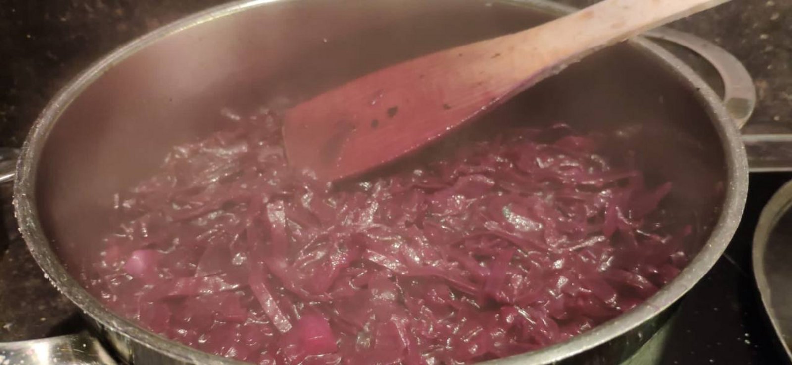  photo_5992525855747848890_y