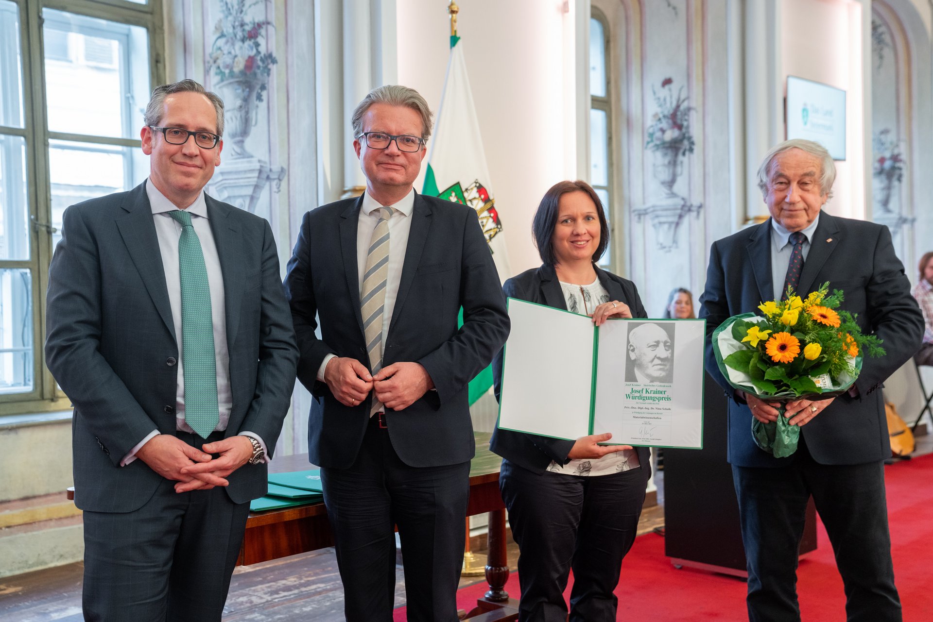 Clemens Jaufer, LH Christopher Drexler, Nina Schalk und Gedenkwerk-Obmann Gerald Schöpfer (v.l.) © Land Steiermark/Binder