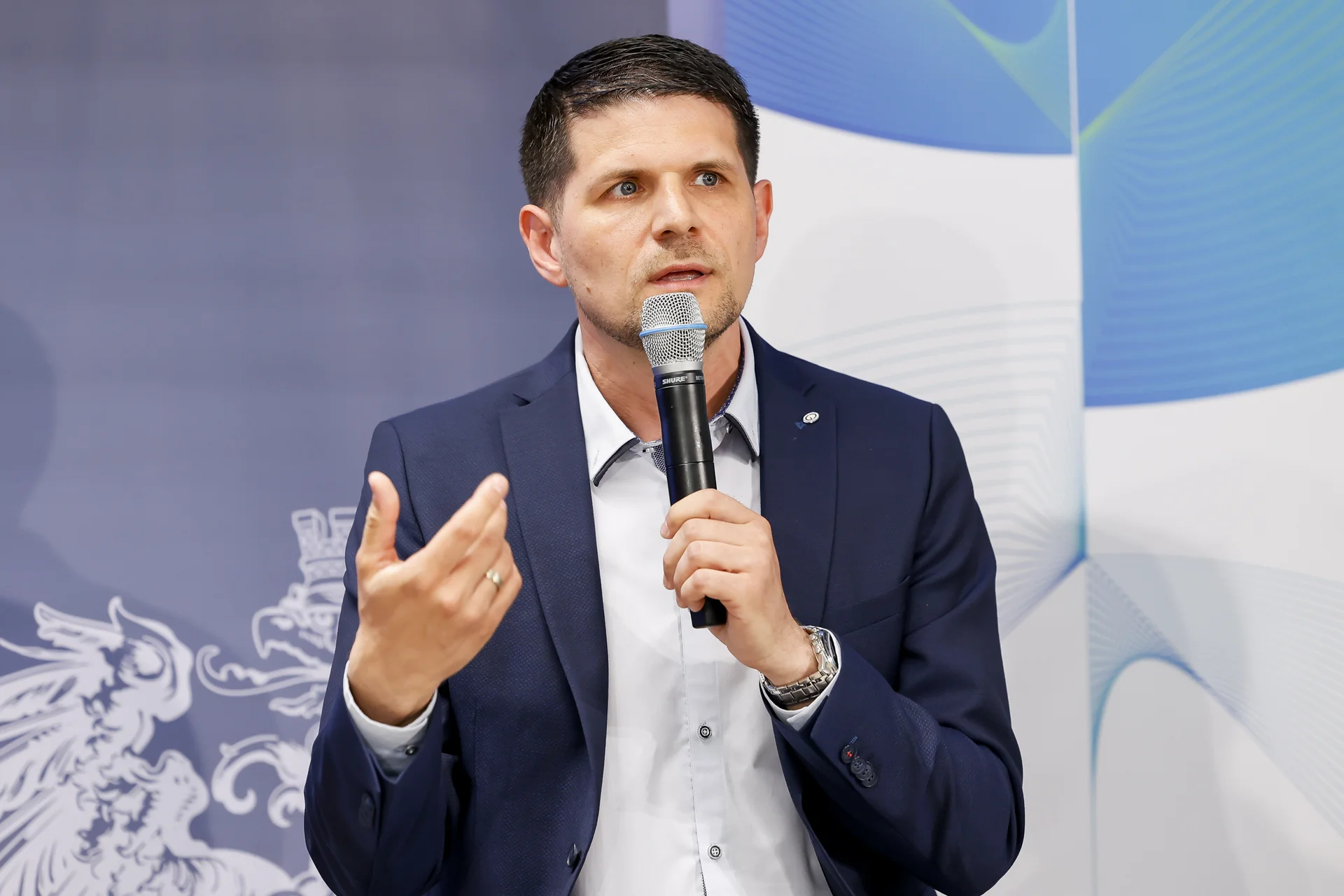 Univ.-Prof. Dipl.-Ing. Dr.mont. Ronald Schnitzer, Leiter des Lehrstuhls für Metallkunde und Leiter des CD-Labors für wissensbasierte Entwicklung fortschrittlicher Stähle an der Montanuniversität Leoben beim CDG-Zukunftstalk. Foto: © Christian Doppler Forschungsgesellschaft/APA-Fotoservice/Reither.
