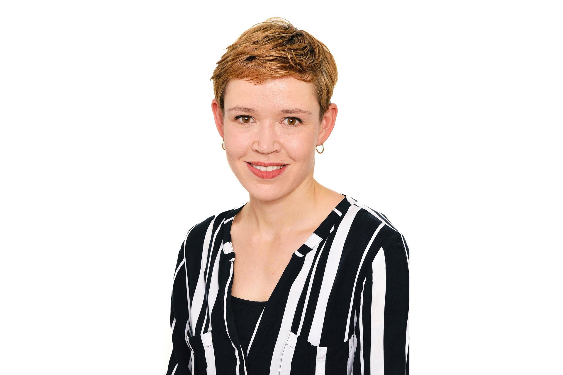 Portraitfoto Roxana Pohlmann