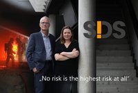 Studiengangsbeauftragter Univ.-Prof. Dipl.-Ing. Dr.techn.Harald Raupenstrauch (links) und Dipl.-Ing. Dr.techn. Renate Renner, Studiengangsverantwortliche des Masterstudiums „Sicherheits- und Katastrophenmanagement“ an der Montanuniversität Leoben (rechts). © Foto Wassler