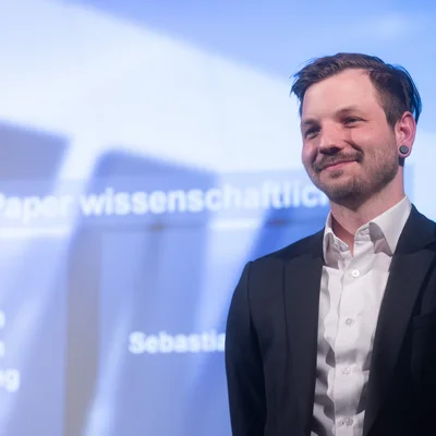 Dipl.-Ing. Sebastian Samberger gewinnt AMAG Innovationspreis 2024
