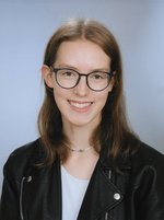 Nina_Strammer_Portrait