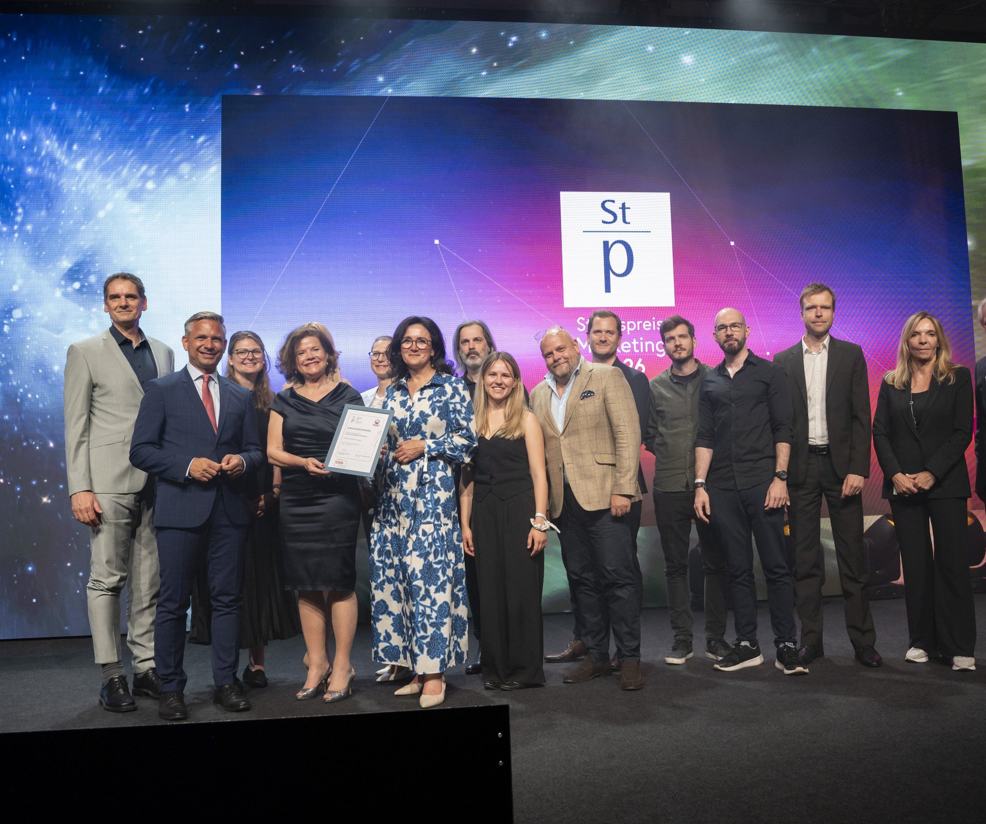 Bei der feierlichen Preisverleihung des Staatspreis Marketing 2026 am 8. Juni in Wien wurde die Universität mit dem „Bundesländerpreis Steiermark“ ausgezeichnet. Foto: © Ingo Folie/ Matthias Silveri