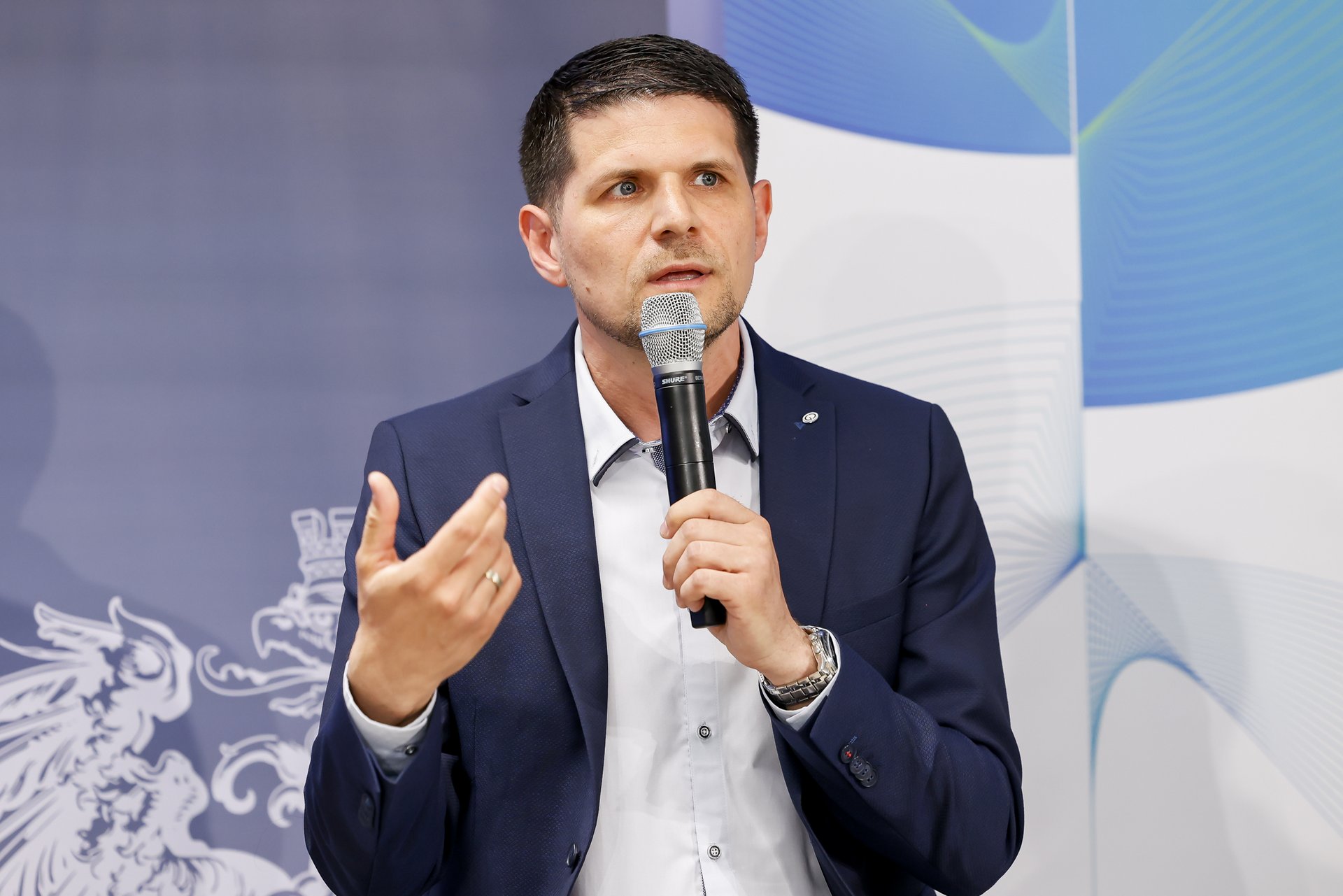 Univ.-Prof. Dipl.-Ing. Dr.mont. Ronald Schnitzer, Leiter des Lehrstuhls für Metallkunde und Leiter des CD-Labors für wissensbasierte Entwicklung fortschrittlicher Stähle an der Montanuniversität Leoben beim CDG-Zukunftstalk. Foto: © Christian Doppler Forschungsgesellschaft/APA-Fotoservice/Reither. 