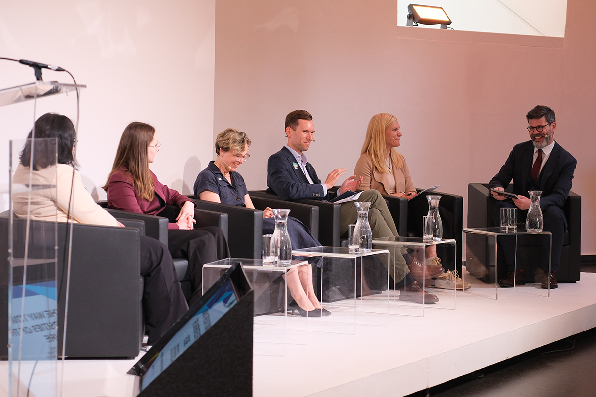 Dr. Susanne Feiel (Zweite von rechts) nahm an der Podiumsdiskussion im Wiener Museumsquartier teil. Foto: © USTP/Tabea Bender